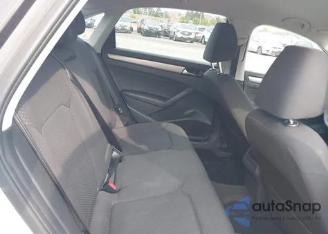 2012 Volkswagen Passat 2.5L S из США, поврежденный, VIN 1VWAH7A34CC097850